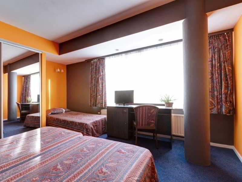 Hotel Beau Site Bruselas Exterior foto