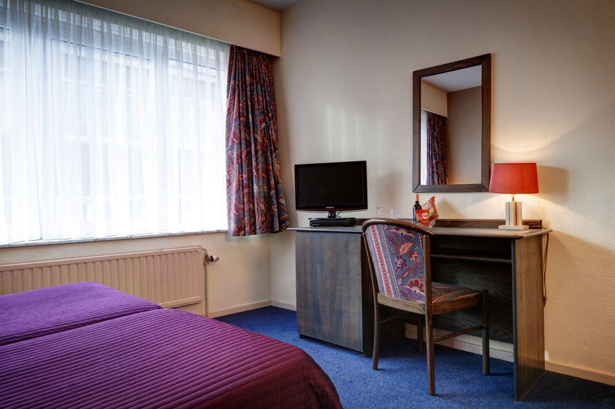 Hotel Beau Site Bruselas Exterior foto