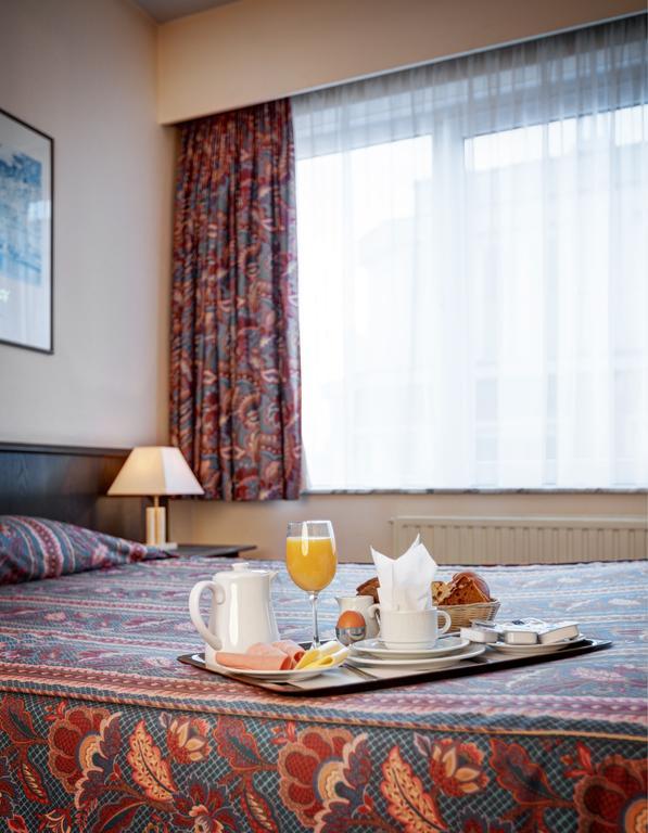 Hotel Beau Site Bruselas Exterior foto